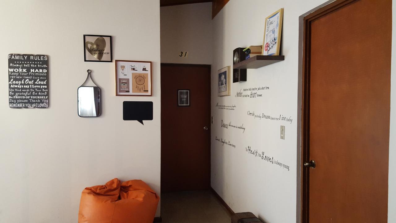 Hostal San Benito Сан Салвадор Екстериор снимка