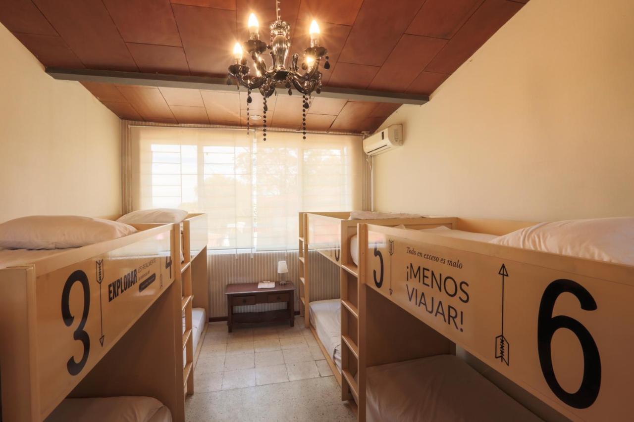 Hostal San Benito Сан Салвадор Екстериор снимка