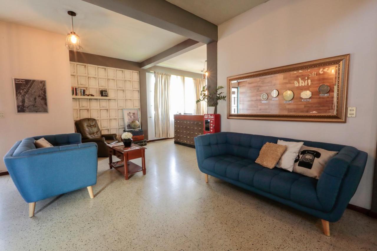 Hostal San Benito Сан Салвадор Екстериор снимка